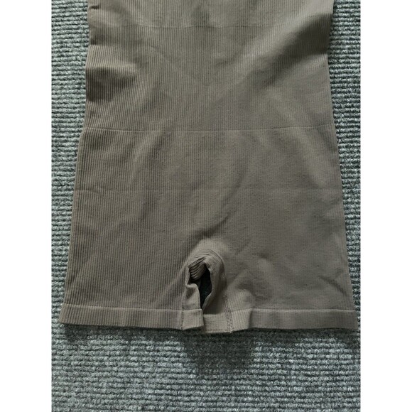OQQ Ribbed Romper Size Large Tummy Control One Piece Workout TEA LEAF Brown NEW - Picture 4 of 6